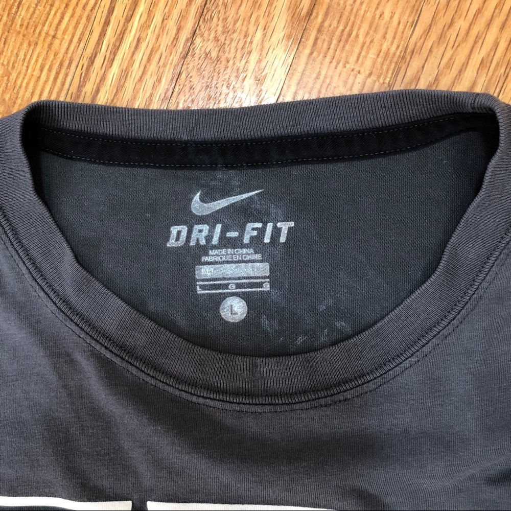Kobe Bryant Black Mamba Nike Dri-Fit T-Shirt Sz L - Picture 4 of 11